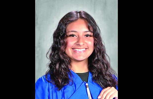 Madeline Contreras – Valedictorian