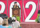 Hughes Springs Valedictorian Jessica Chapman addresses the Mustangs’ Class of 2020 during commencement exercises June 5. BEE PHOTO / TONI WALKER “We made it to the top”